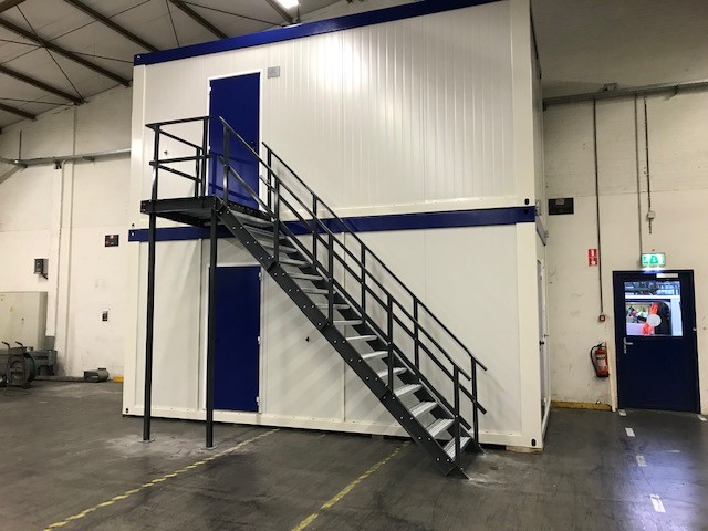 Voorgevel sanitair-unit DAF